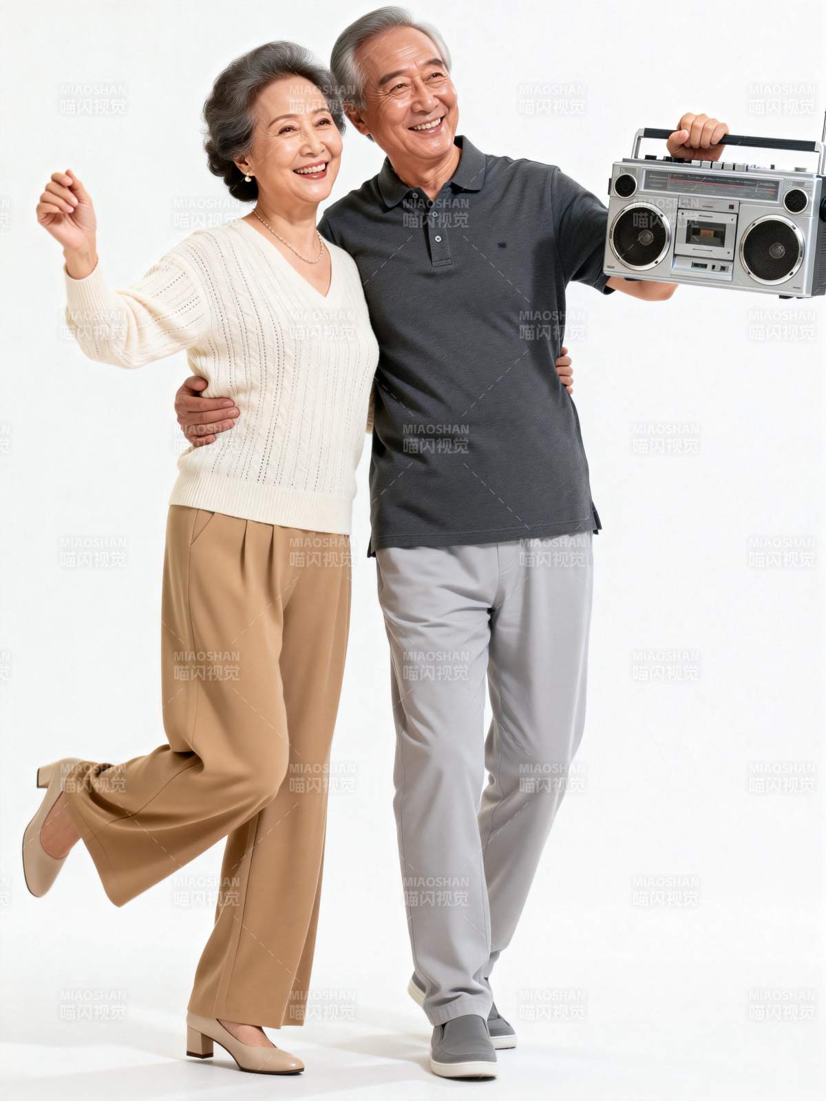 银发舞动青春图片