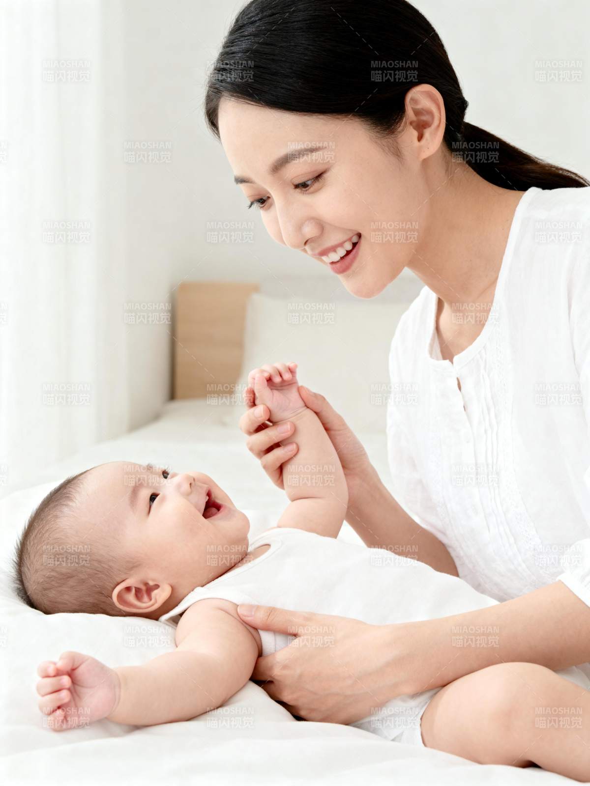 母爱温馨时刻图片