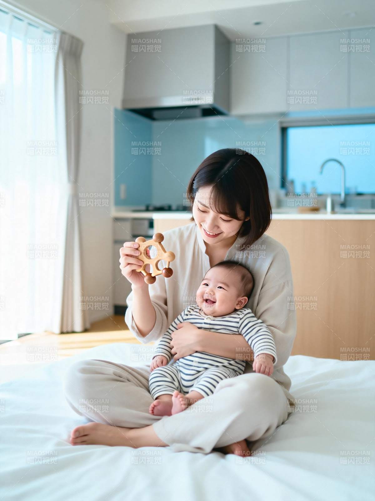 母子温馨时光图片