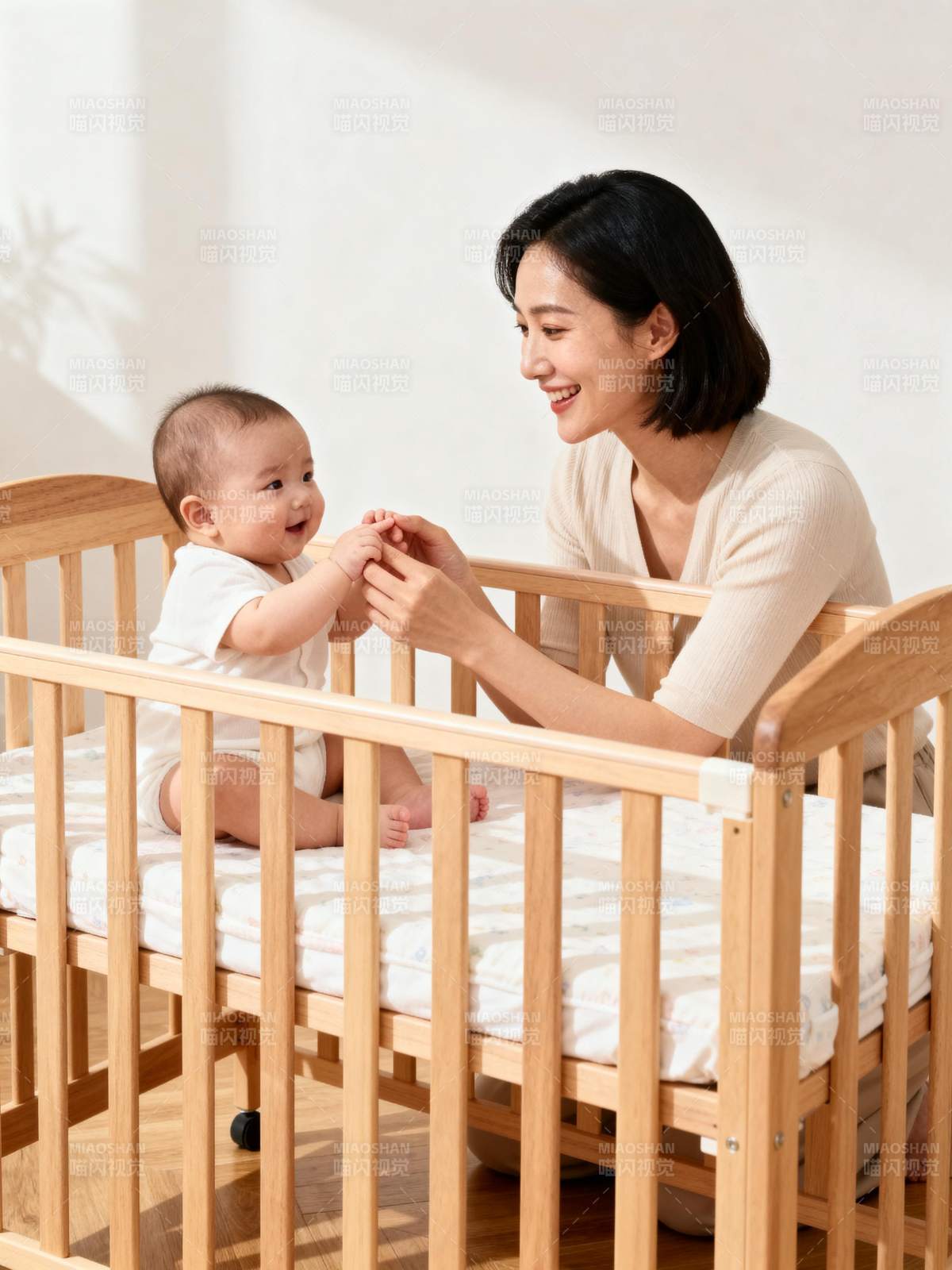 母爱时光 温馨相伴图片