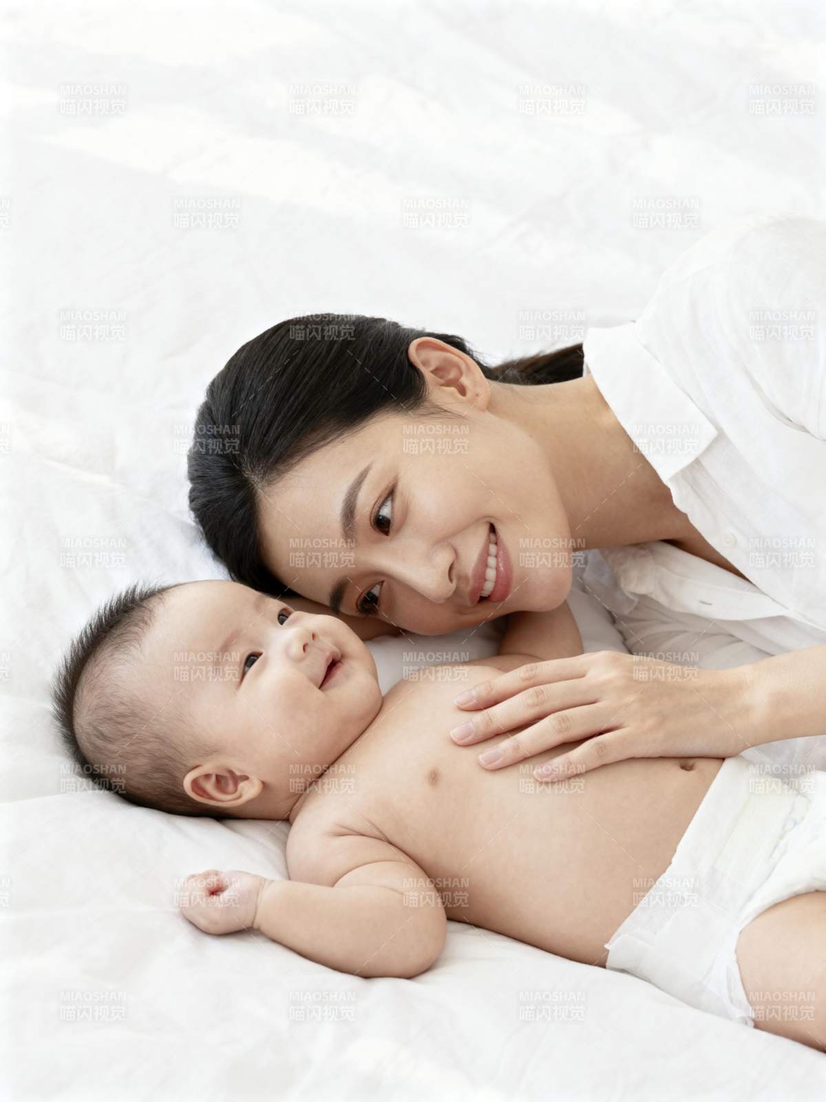 母爱温馨时刻图片