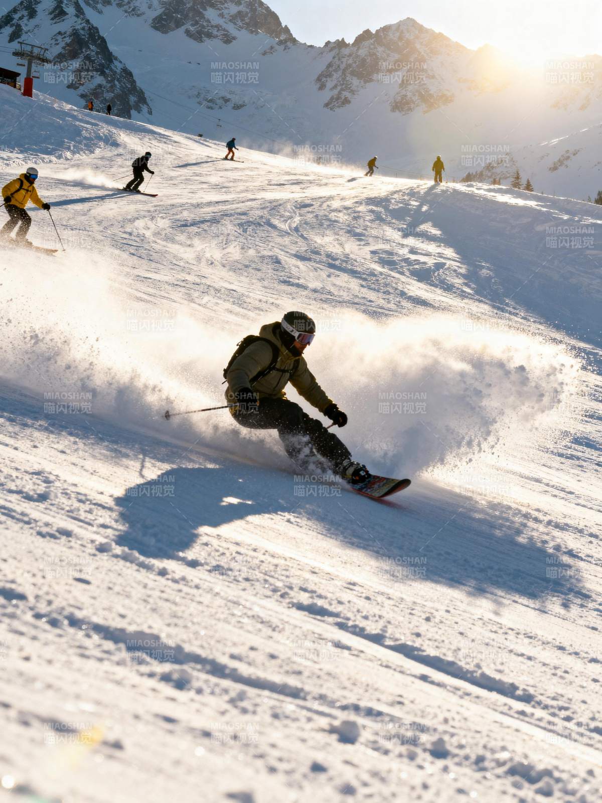 雪坡疾驰 尽享滑雪快感图片