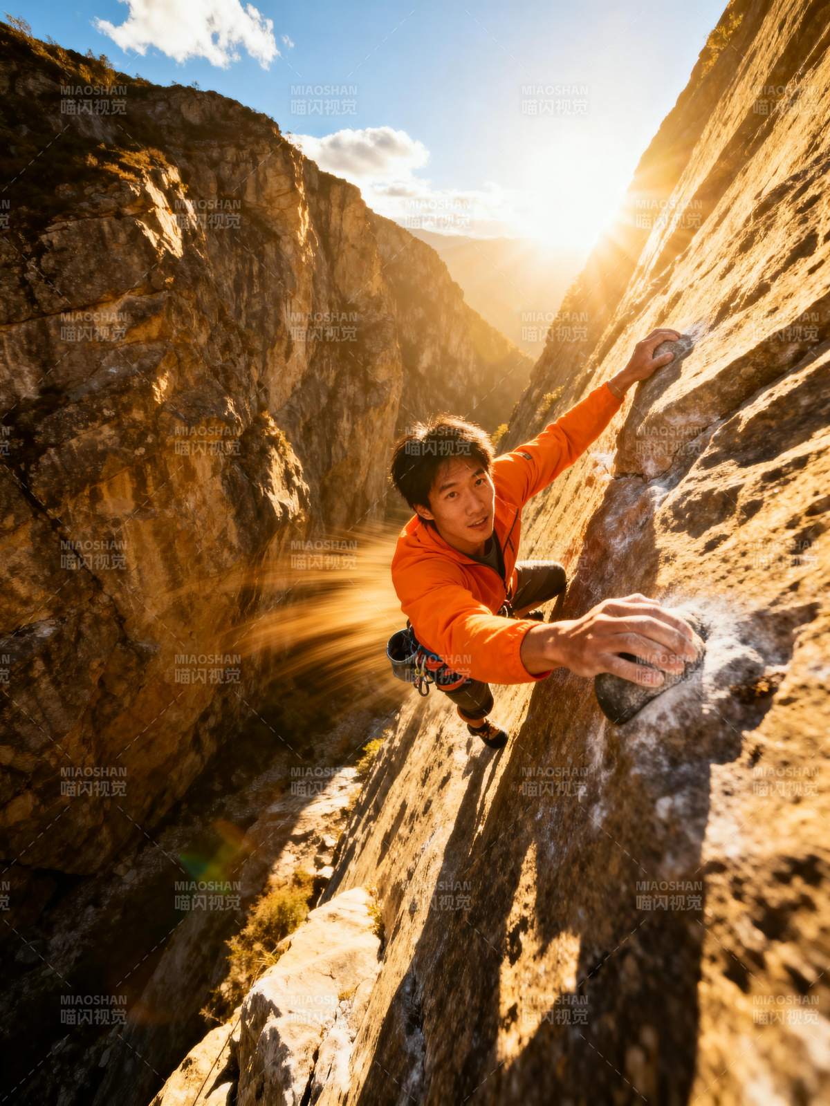 攀岩者挑战峭壁图片