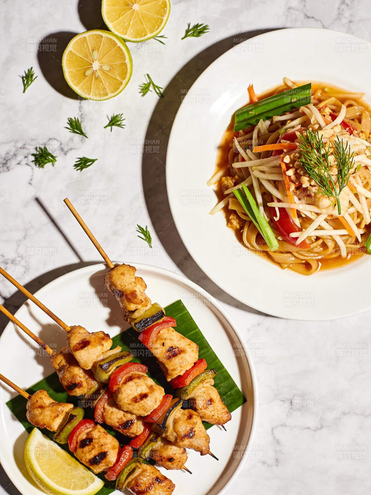 美味串烧配意面图片