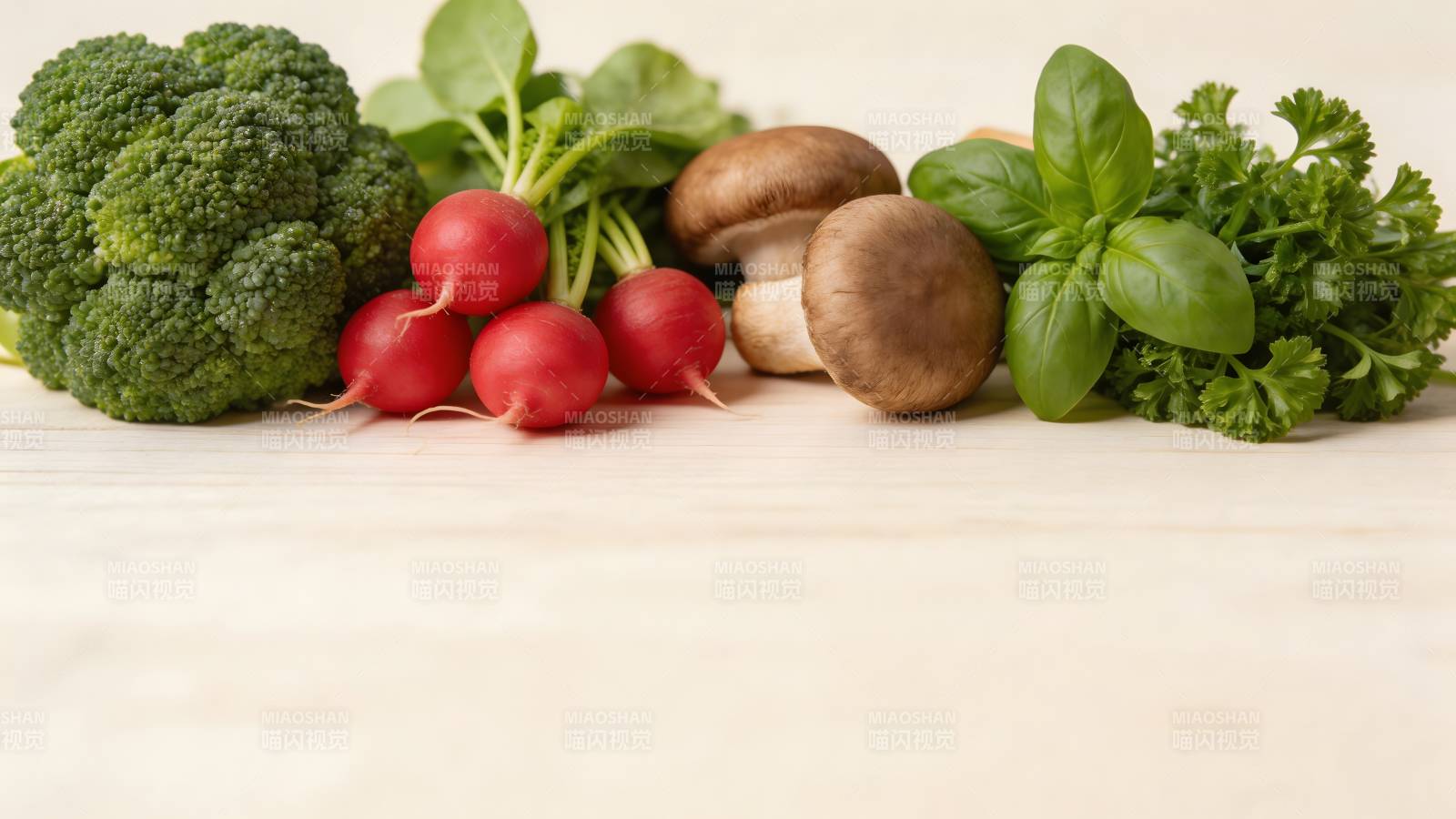 新鲜蔬菜拼盘图片