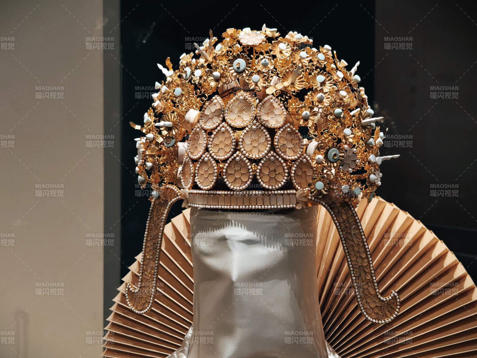 华丽头冠展陈 萧皇后复原冠图片