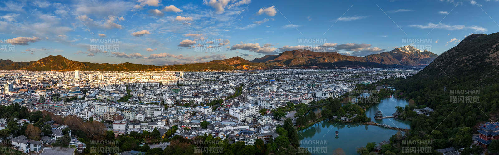 丽江黑龙潭玉龙雪山日照金山全景图图片