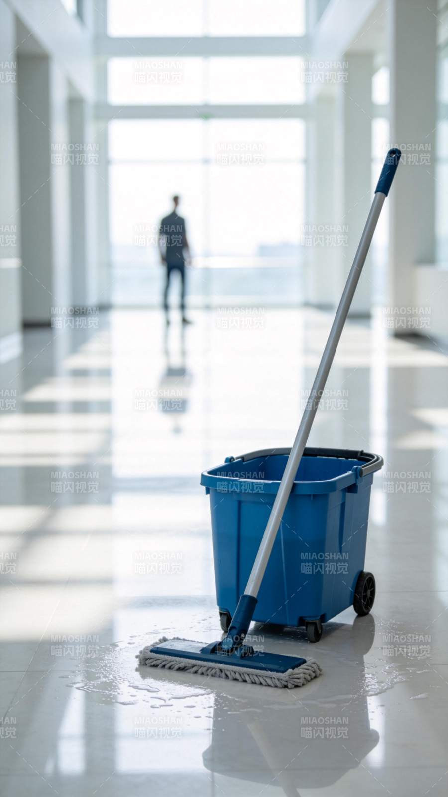 清洁走廊 一尘不染图片