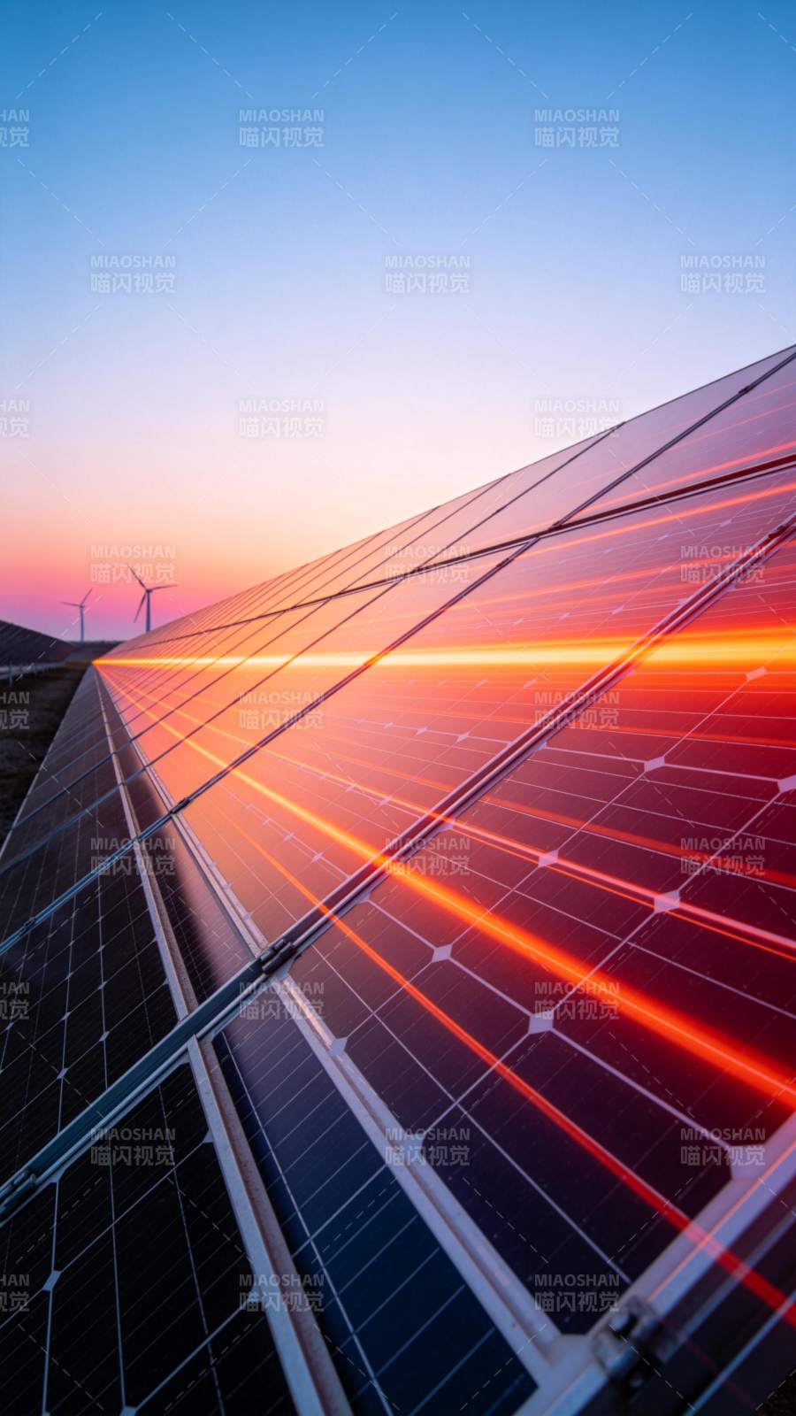 光伏电站日落美景图片