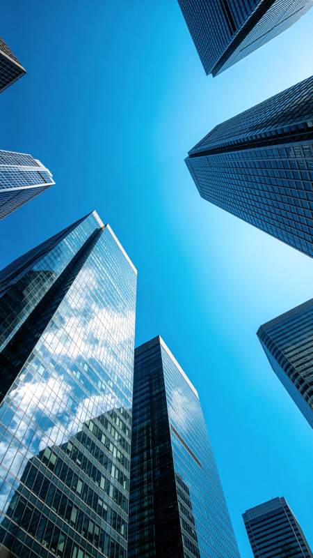 仰望摩天大楼图片