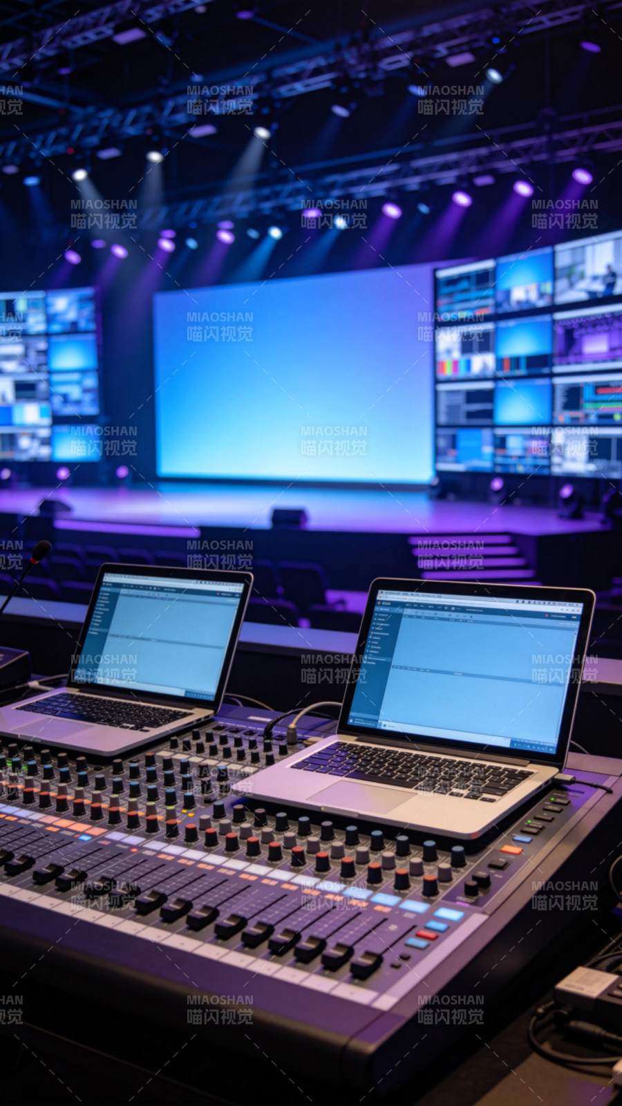 演播室控制台图片