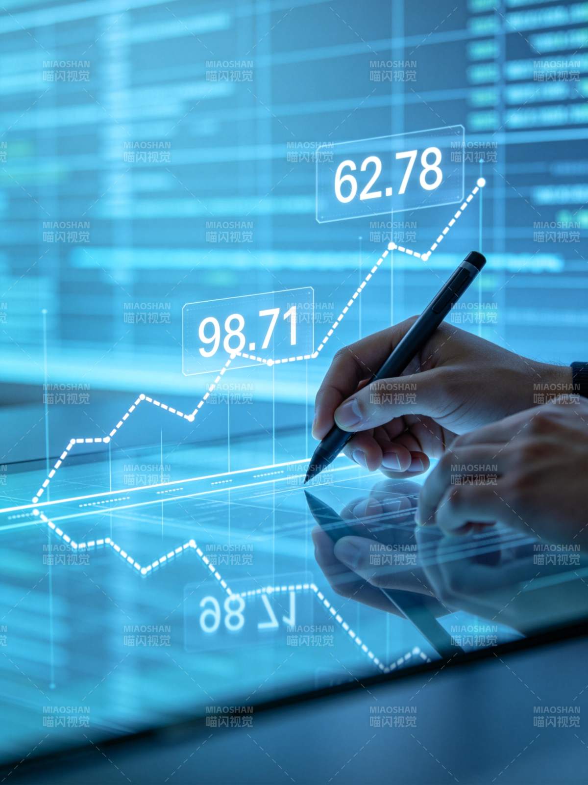 数据趋势分析图片