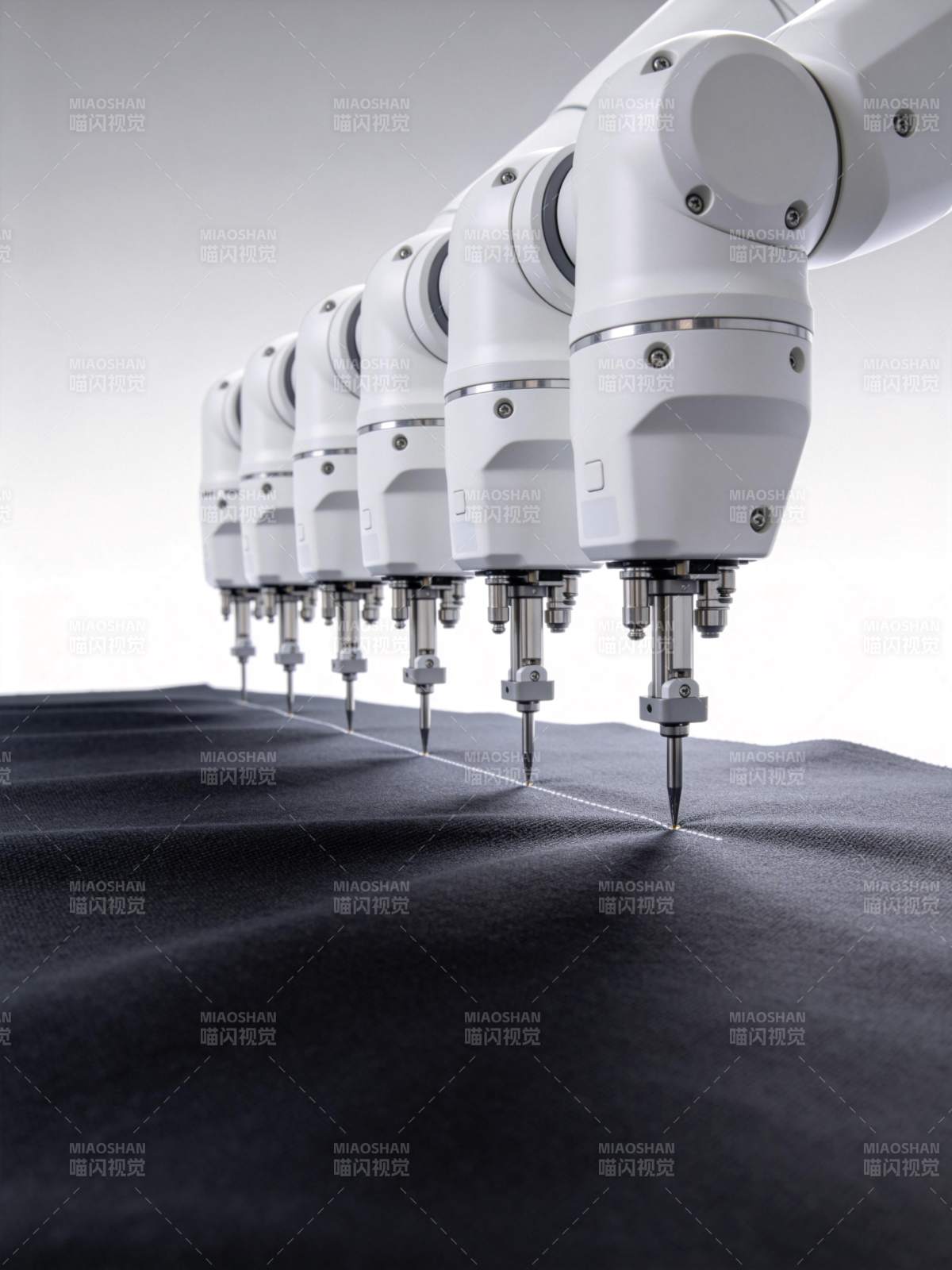 智能缝纫机器人图片