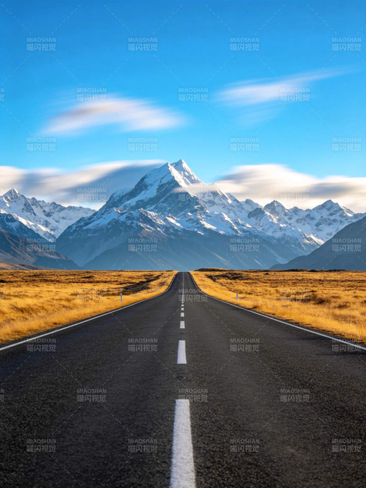 雪山公路尽头图片