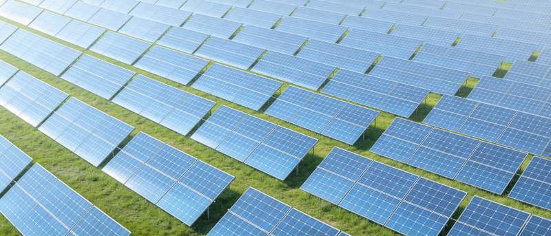 太阳能板阵列图片