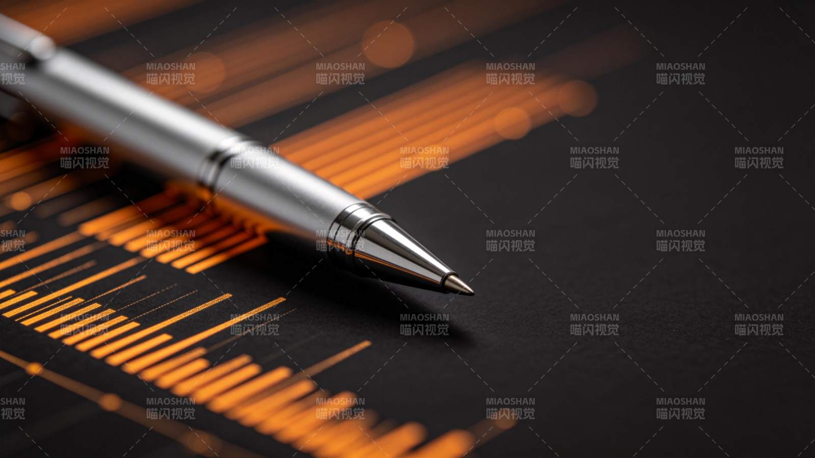 笔尖触碰数据图表图片