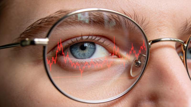 眼中的股市波动图片