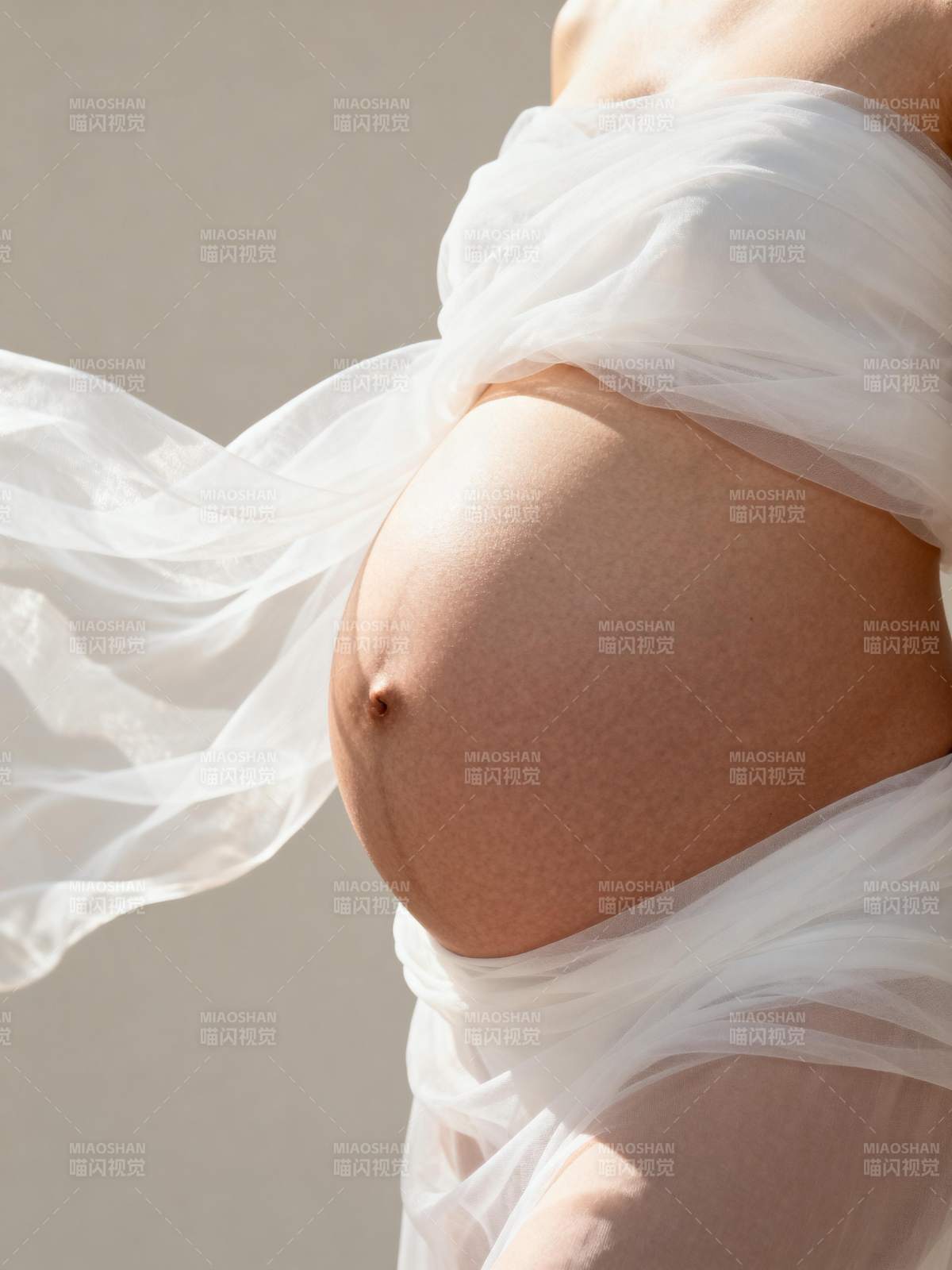 孕肚轻纱 温柔时光图片