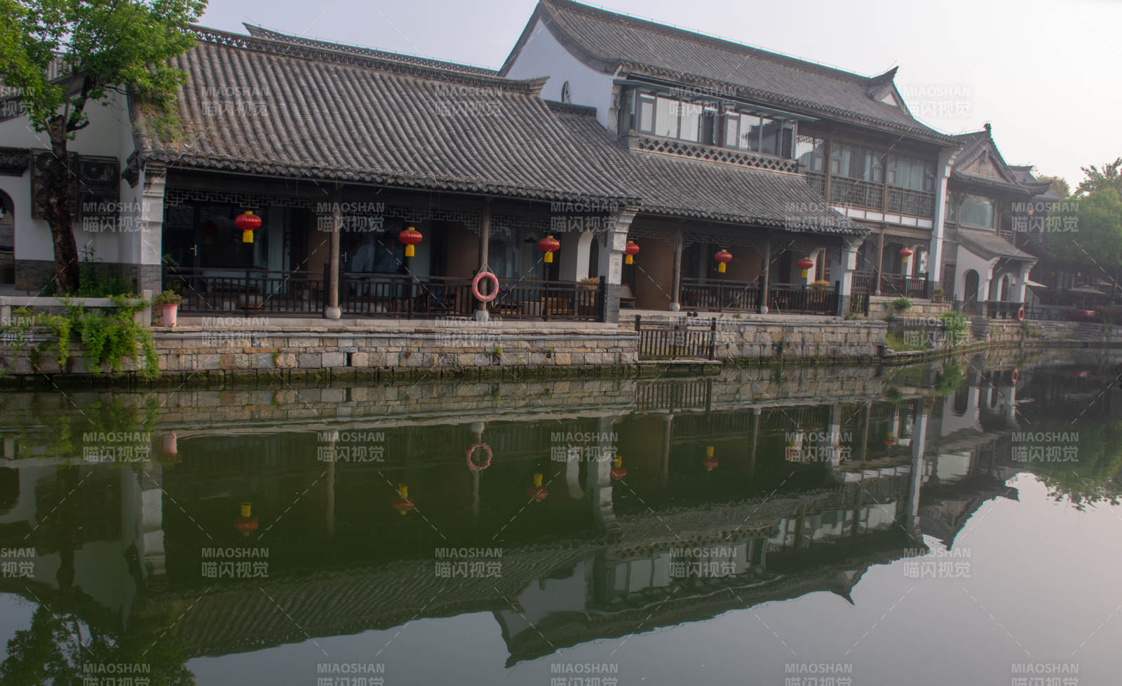 水乡古建 倒影如画图片