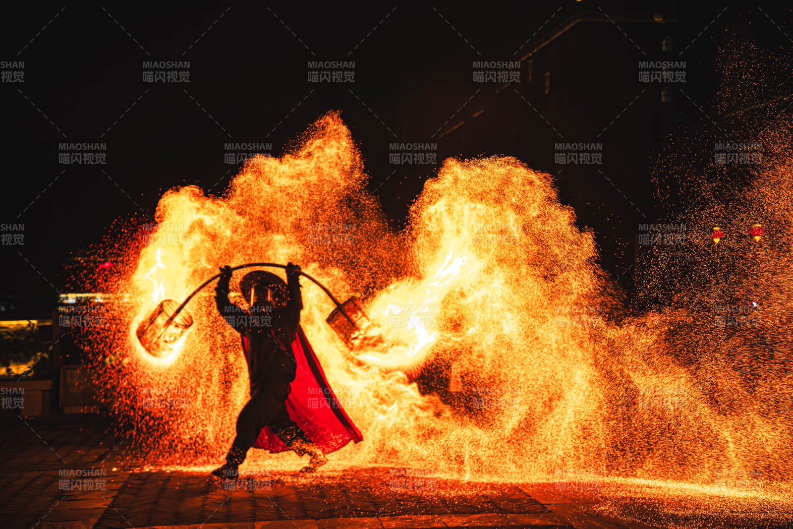 火舞之夜 赤焰狂旋图片