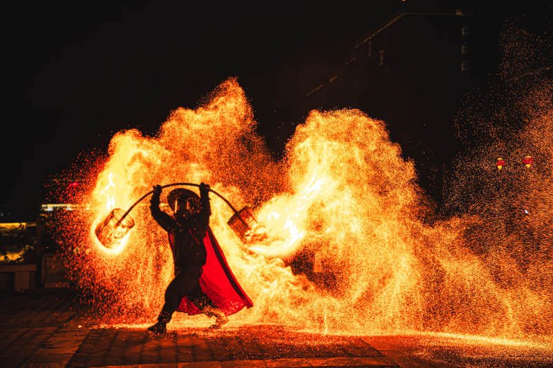 火舞之夜 赤焰狂旋图片