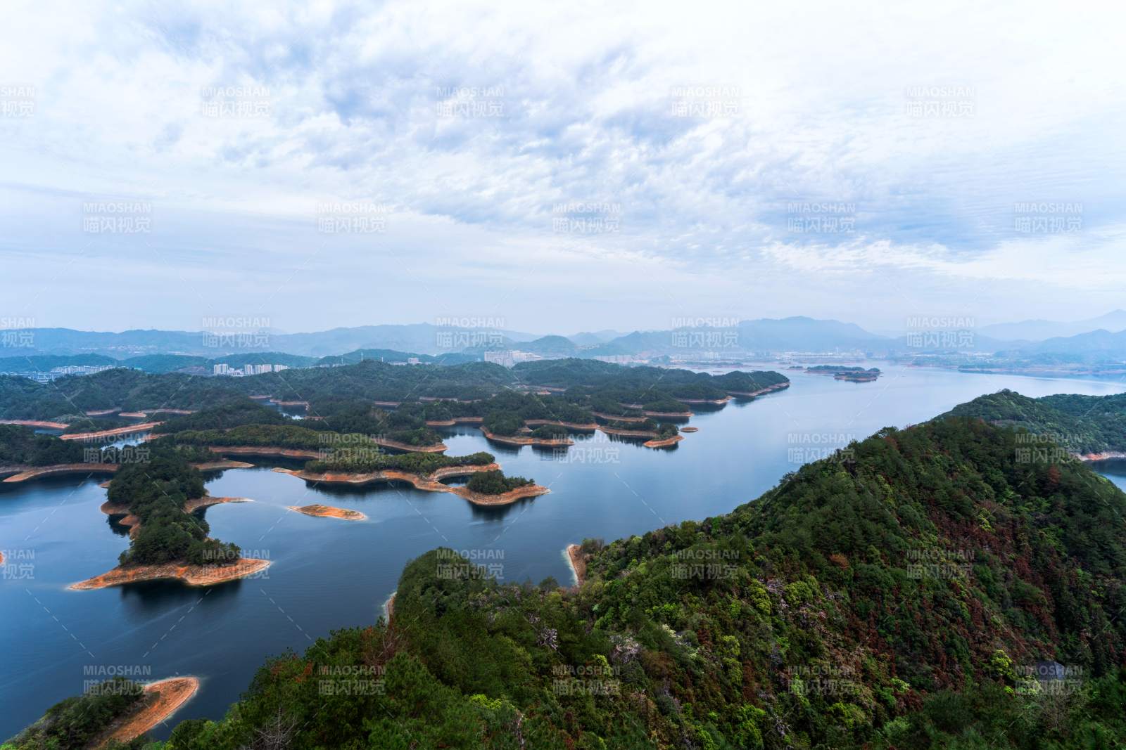 湖光山色 千岛竞秀图片