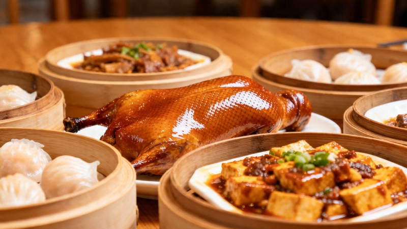 中式美食盛宴 烤鸭与点心图片