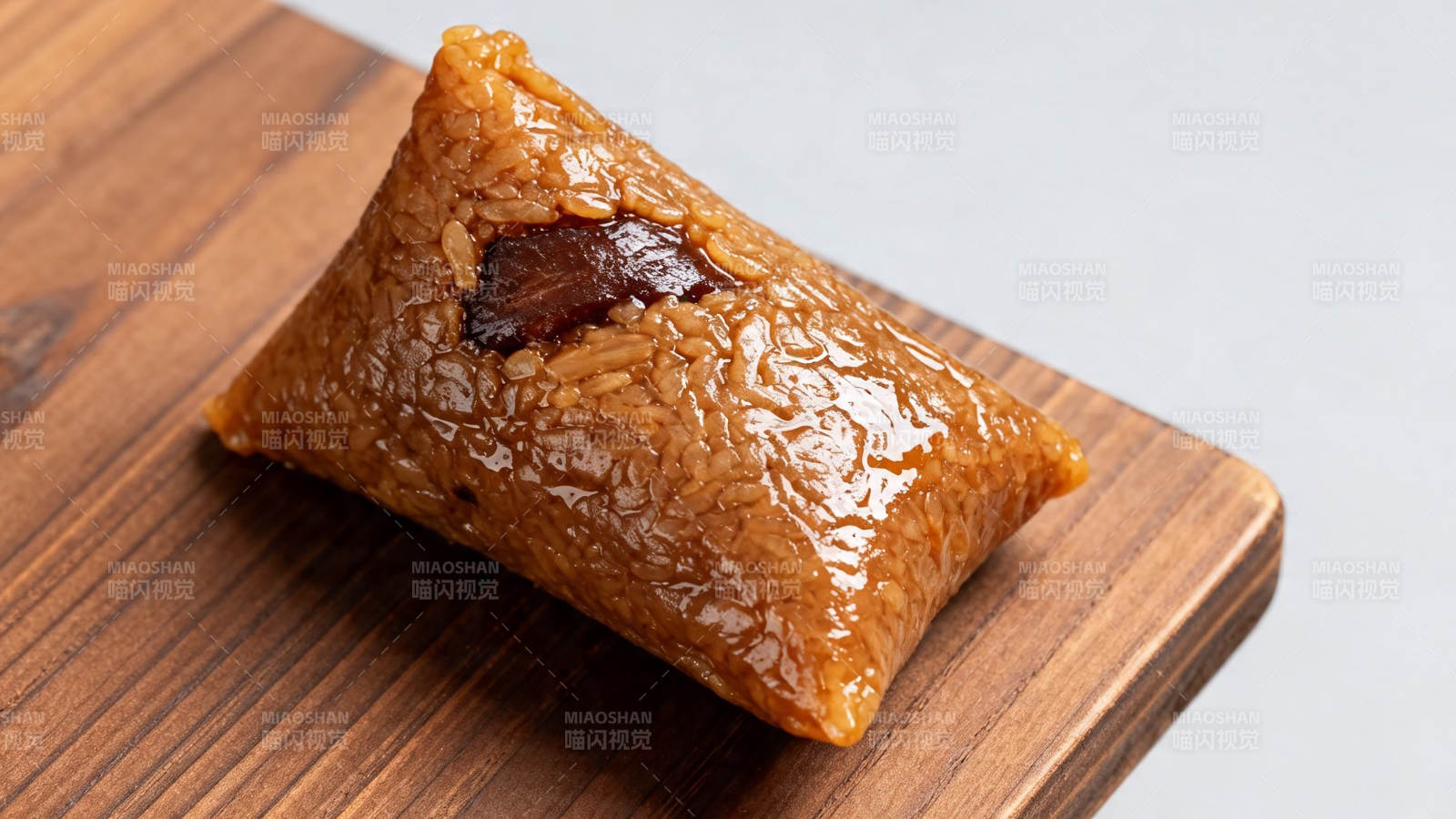 粽香糯米 传统美味图片