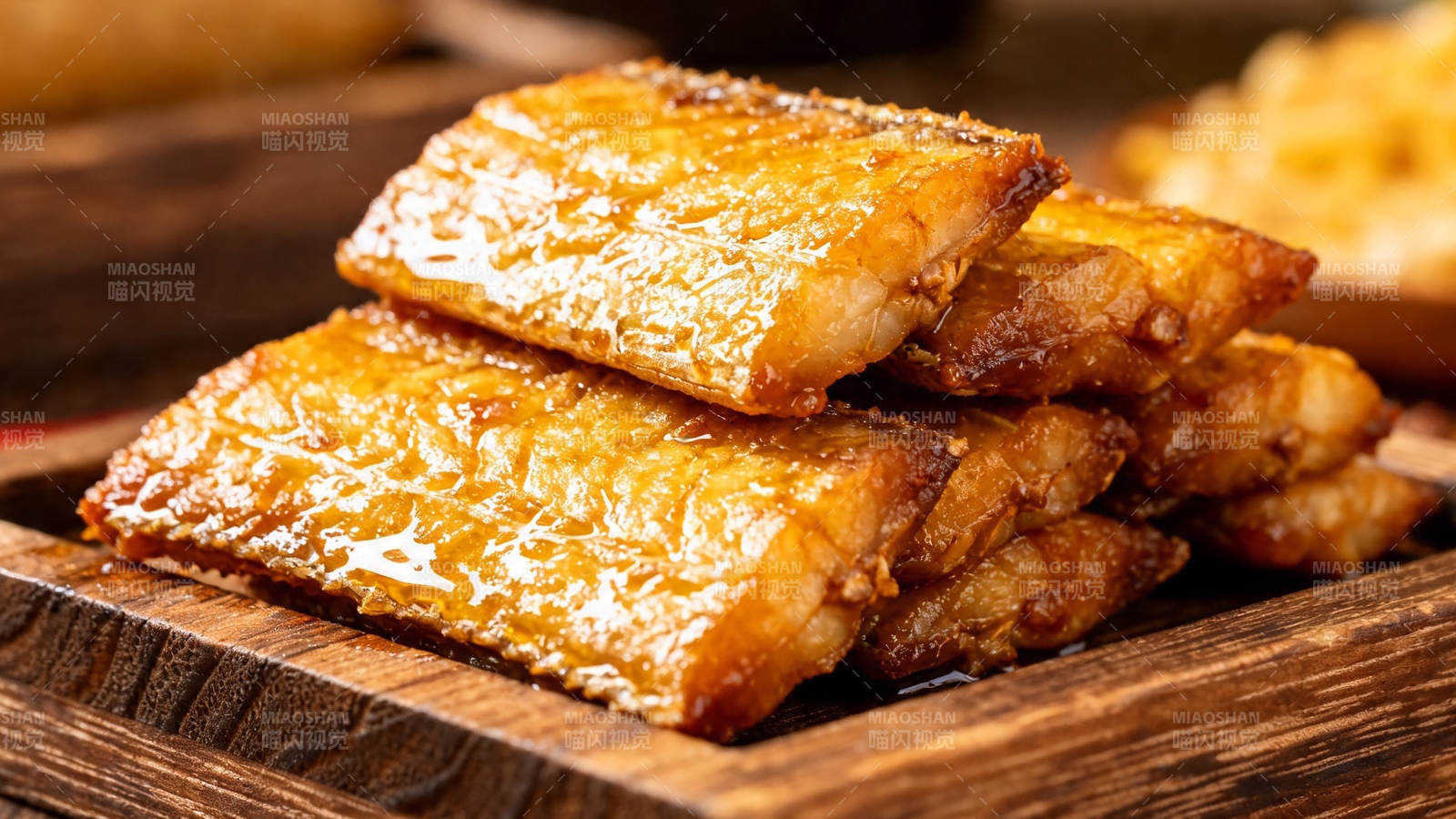 香煎带鱼 金黄酥脆诱人图片