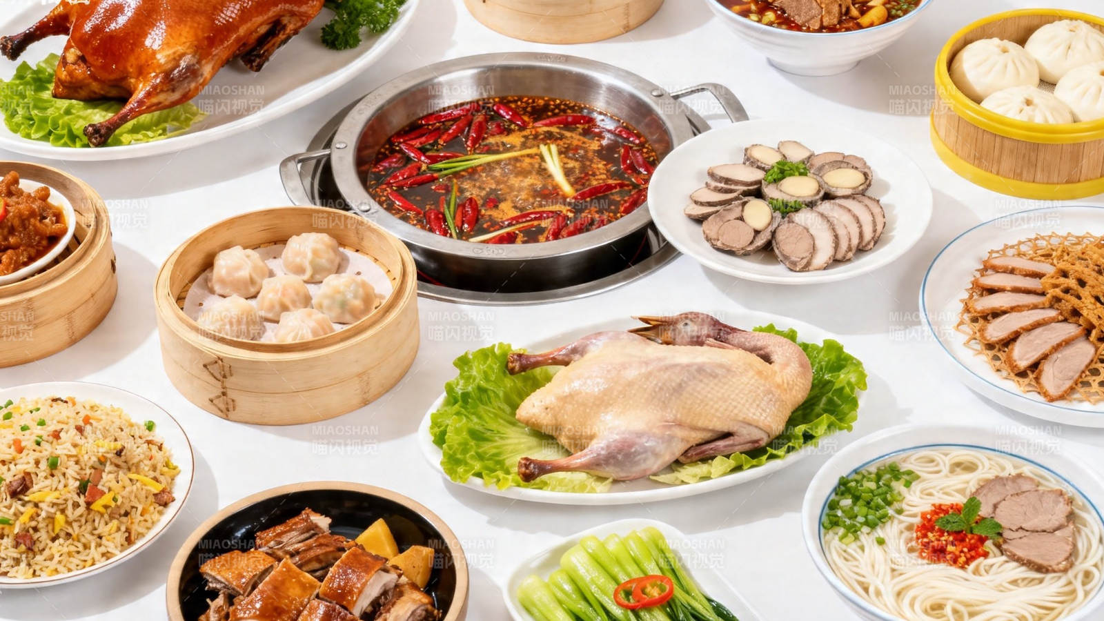 丰盛中式宴席全景图片