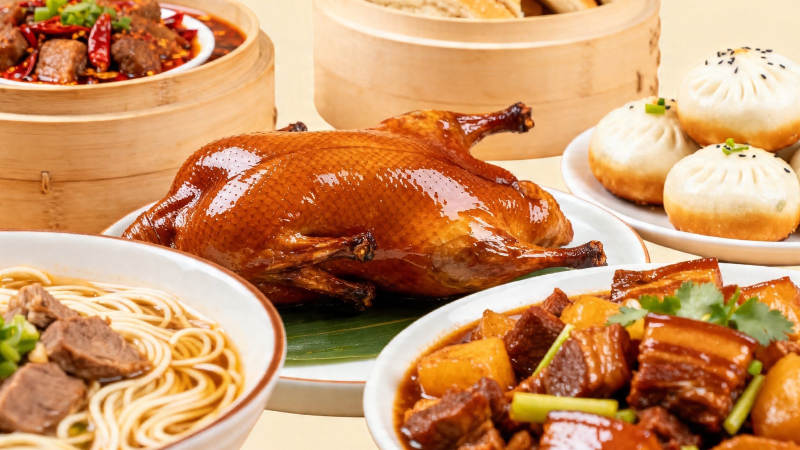 中式美食盛宴 烤鸭面点俱全图片