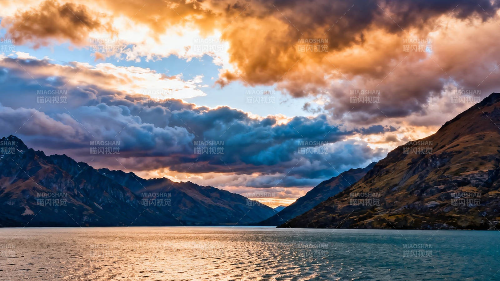 湖光山色映晚霞图片