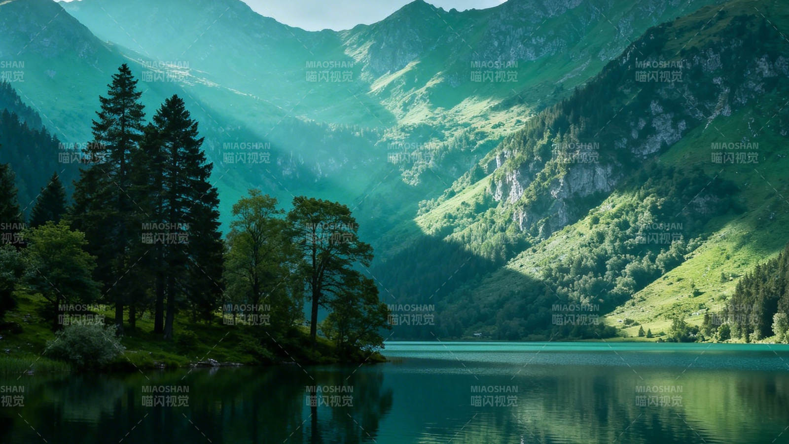 青山映湖 松影如画图片