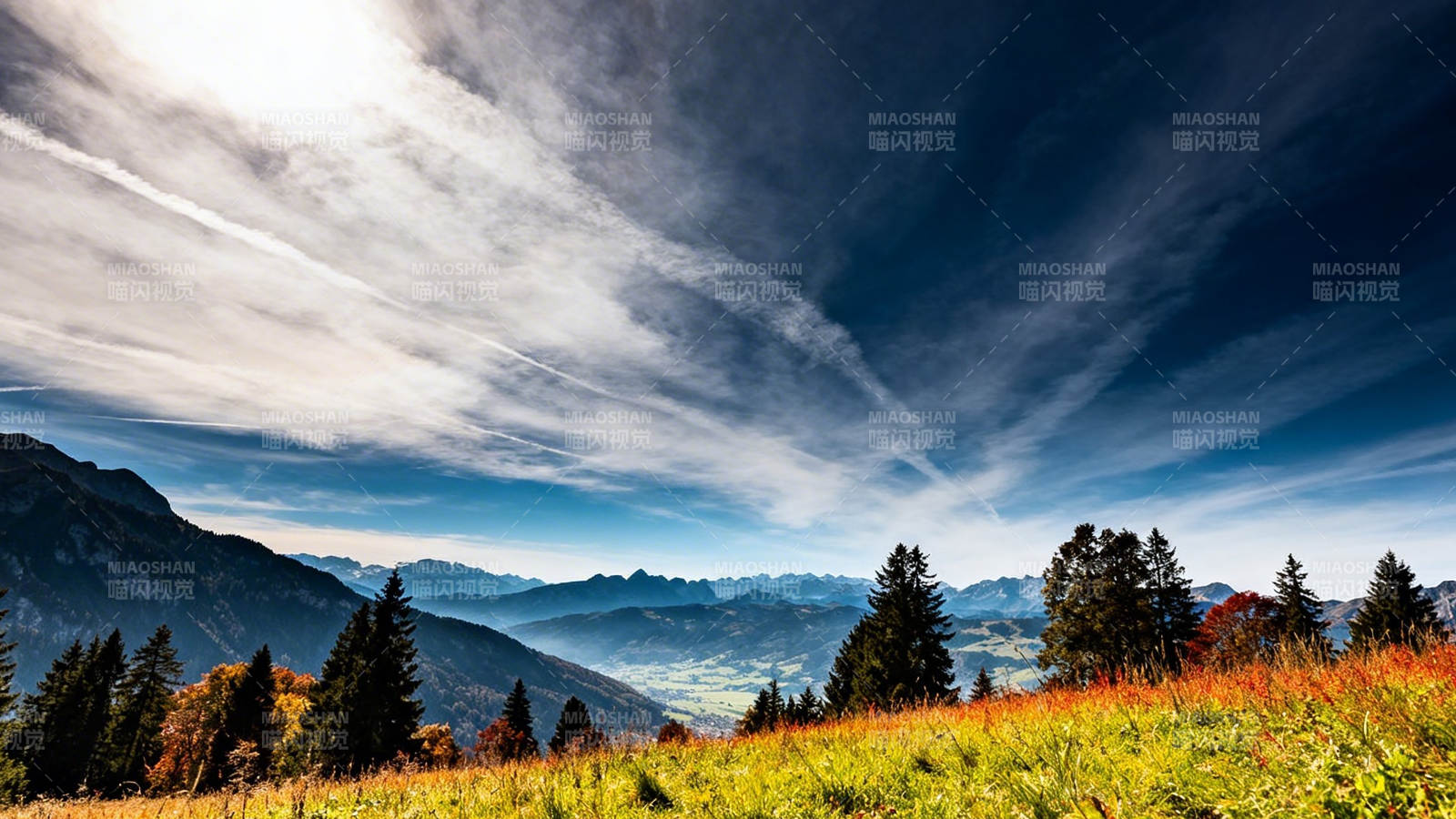 山巅秋景 云涌如画图片