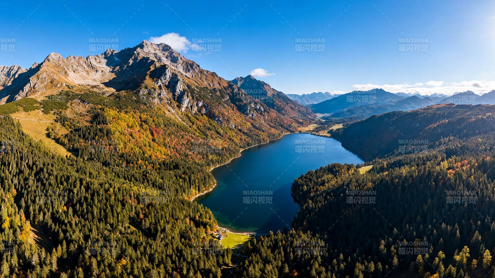 湖光山色秋意浓图片