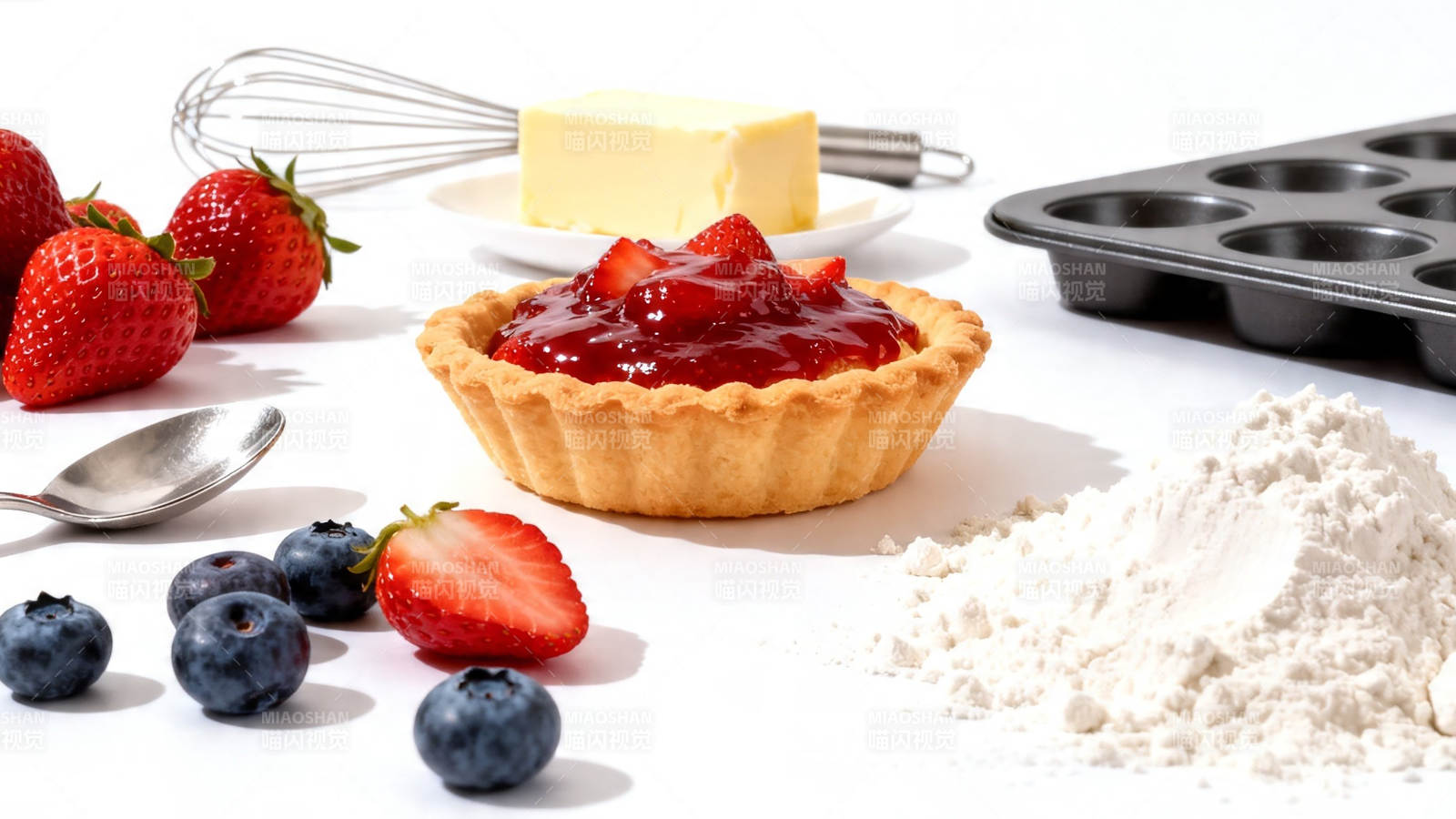 草莓蓝莓挞配烘焙原料图片