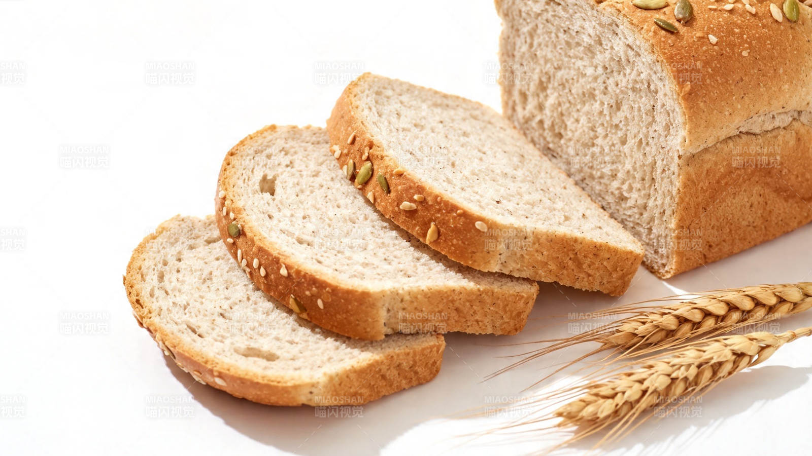 全麦面包配麦穗 健康美味图片