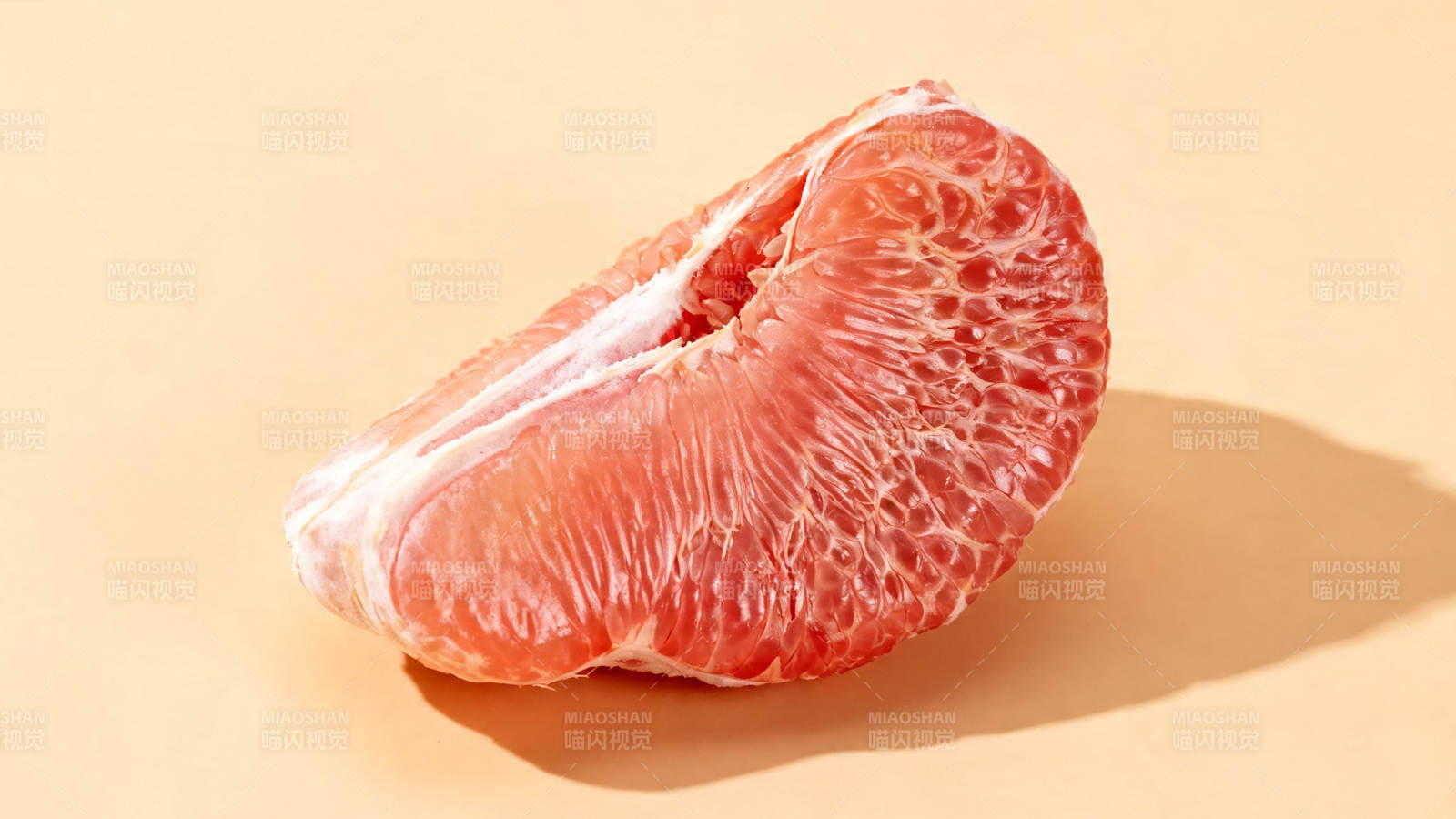 红柚果肉特写图片