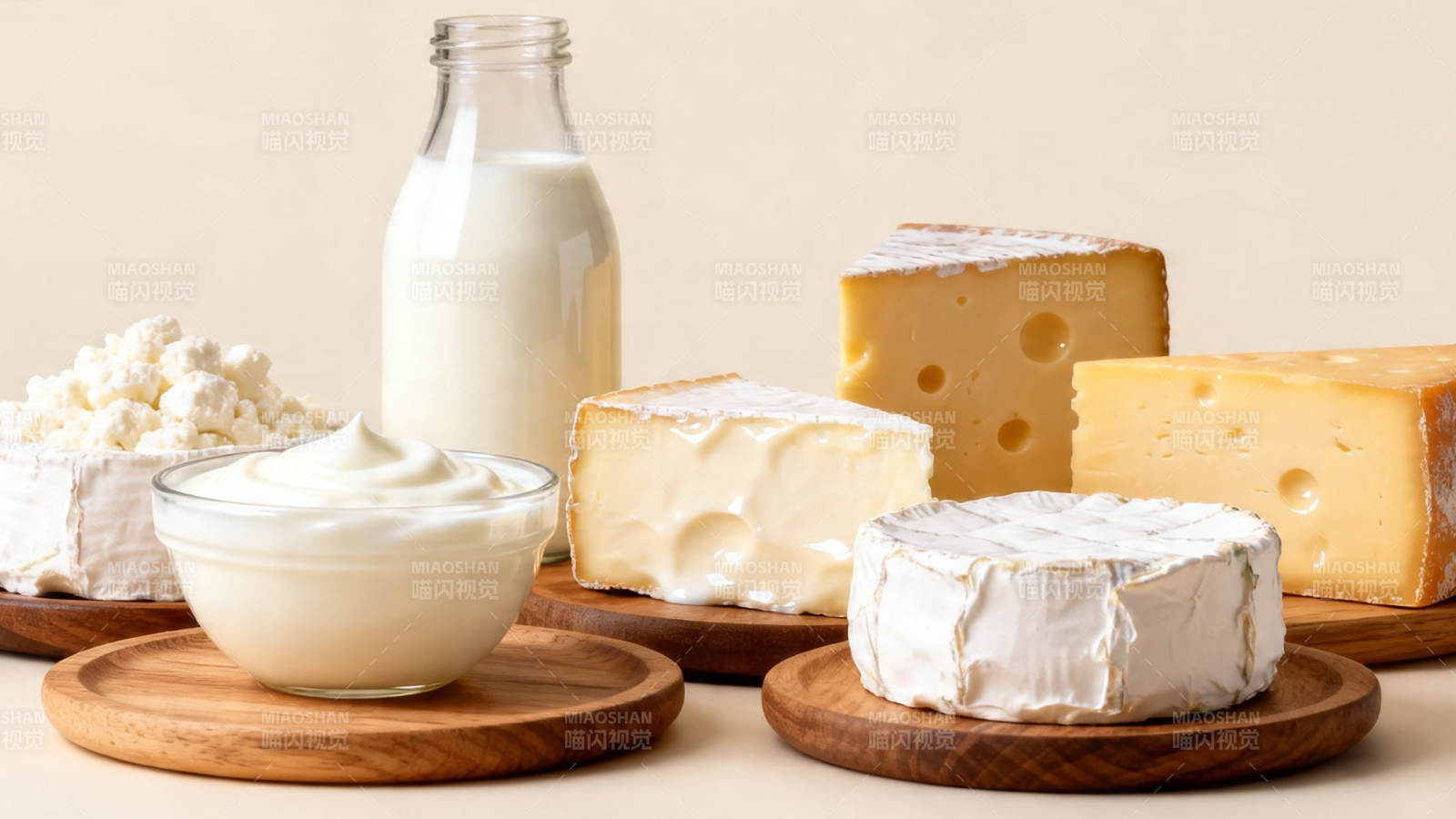 奶香四溢 乳品与奶酪盛宴图片