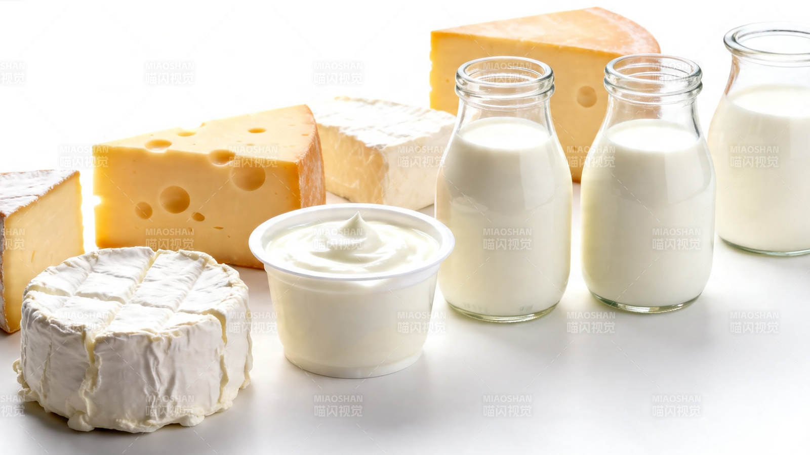 奶制品全家福 奶酪酸奶牛奶图片