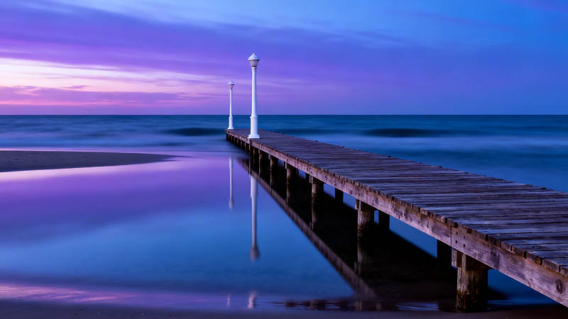 紫霞映海 木栈通幽图片