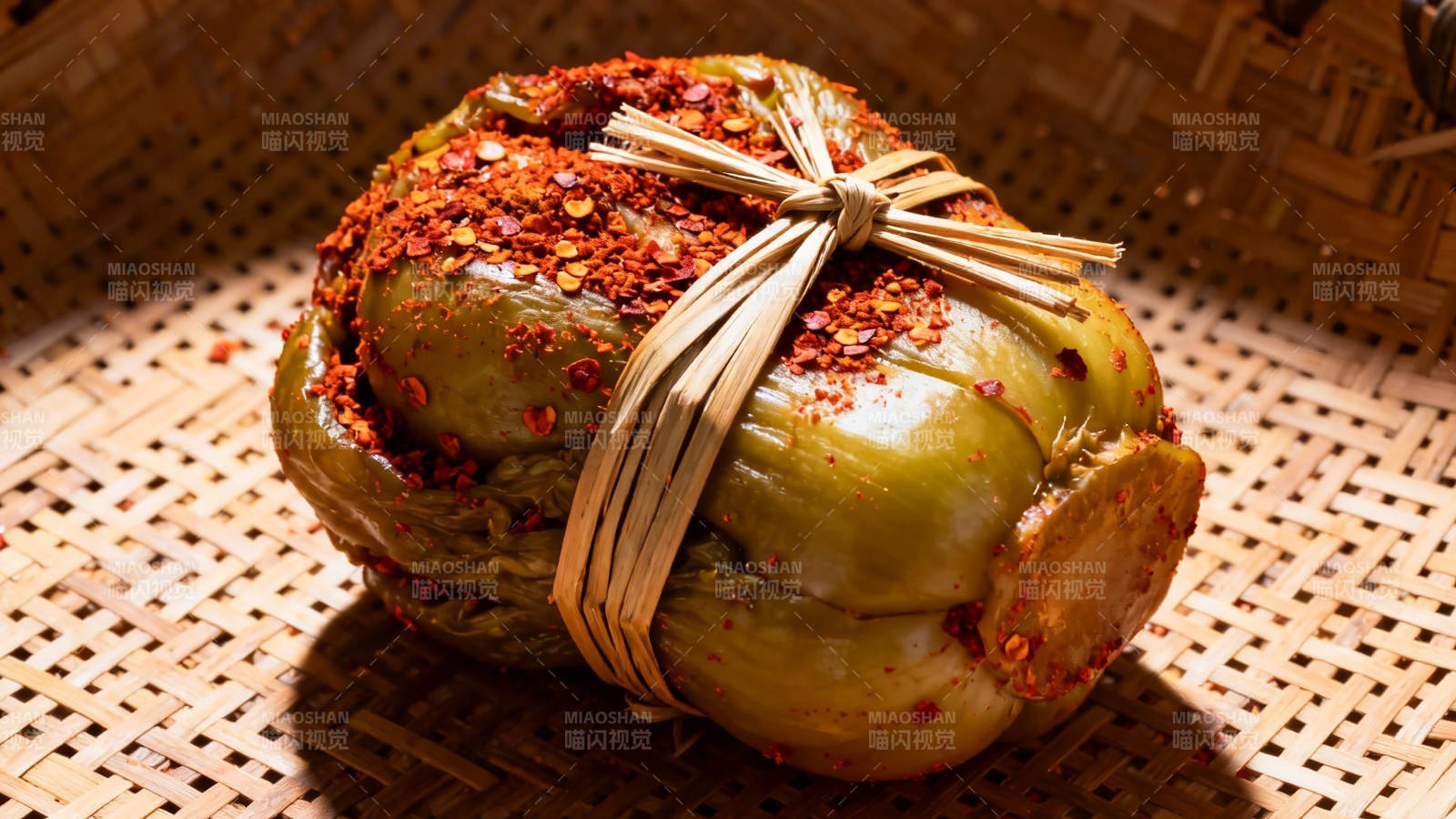 捆扎腌菜 香辣诱人图片