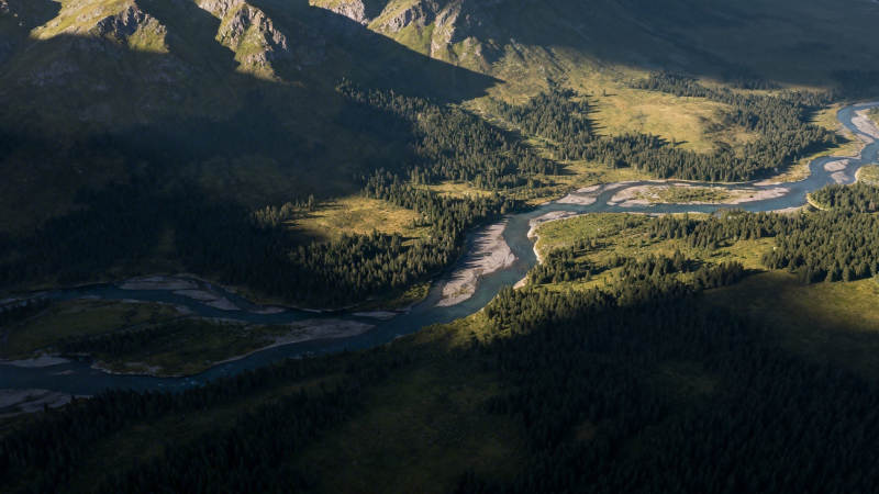 山河蜿蜒 光影如画图片