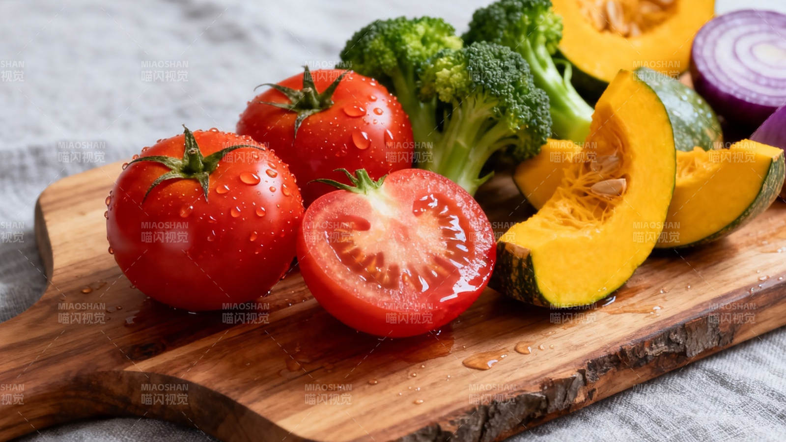 新鲜蔬菜拼盘 色彩缤纷健康美味图片