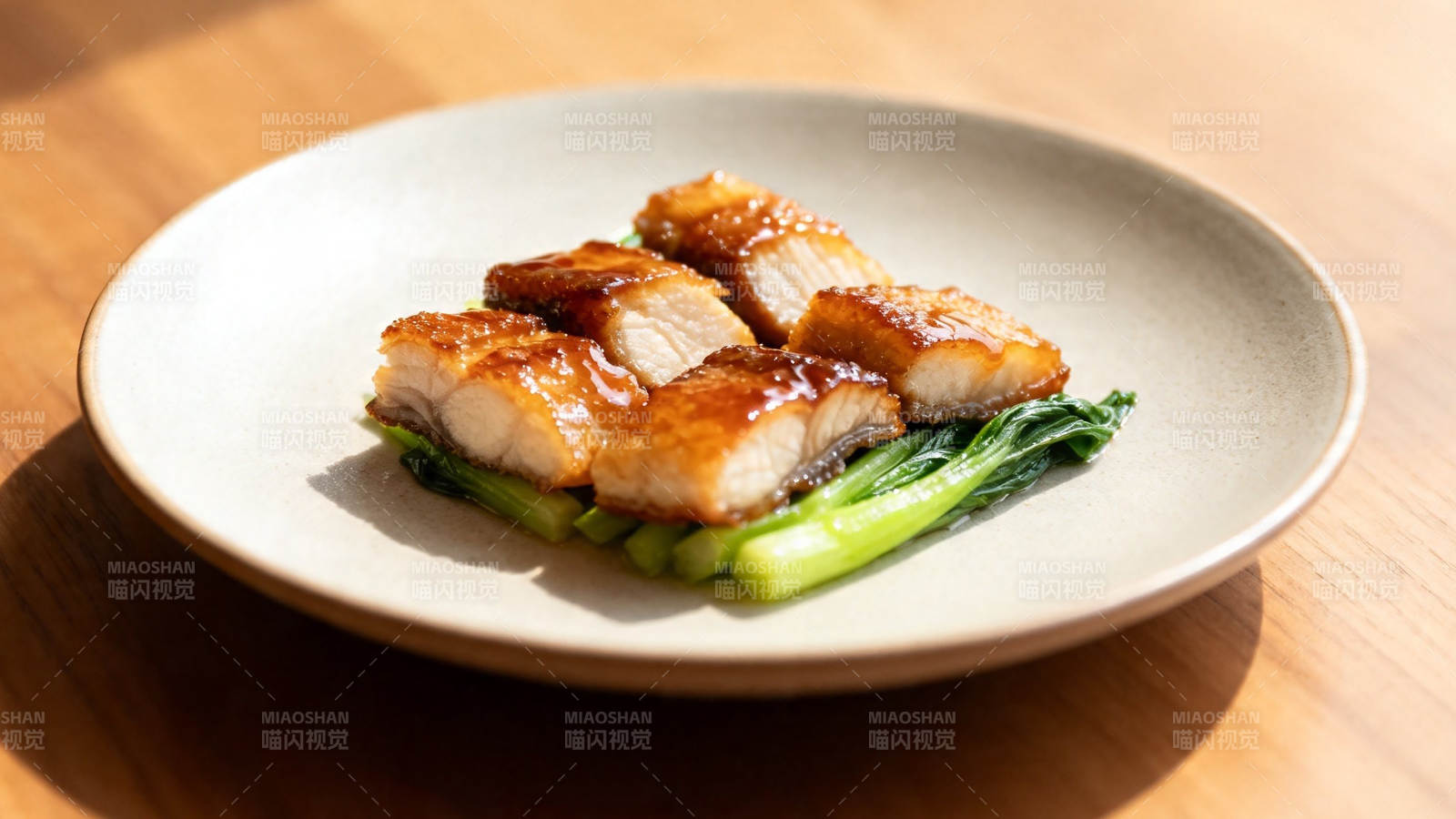 照烧鸡排配青菜图片