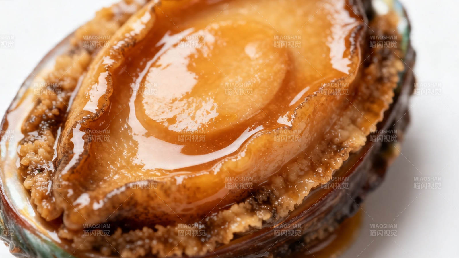 鲍鱼特写 酱汁浓郁诱人图片