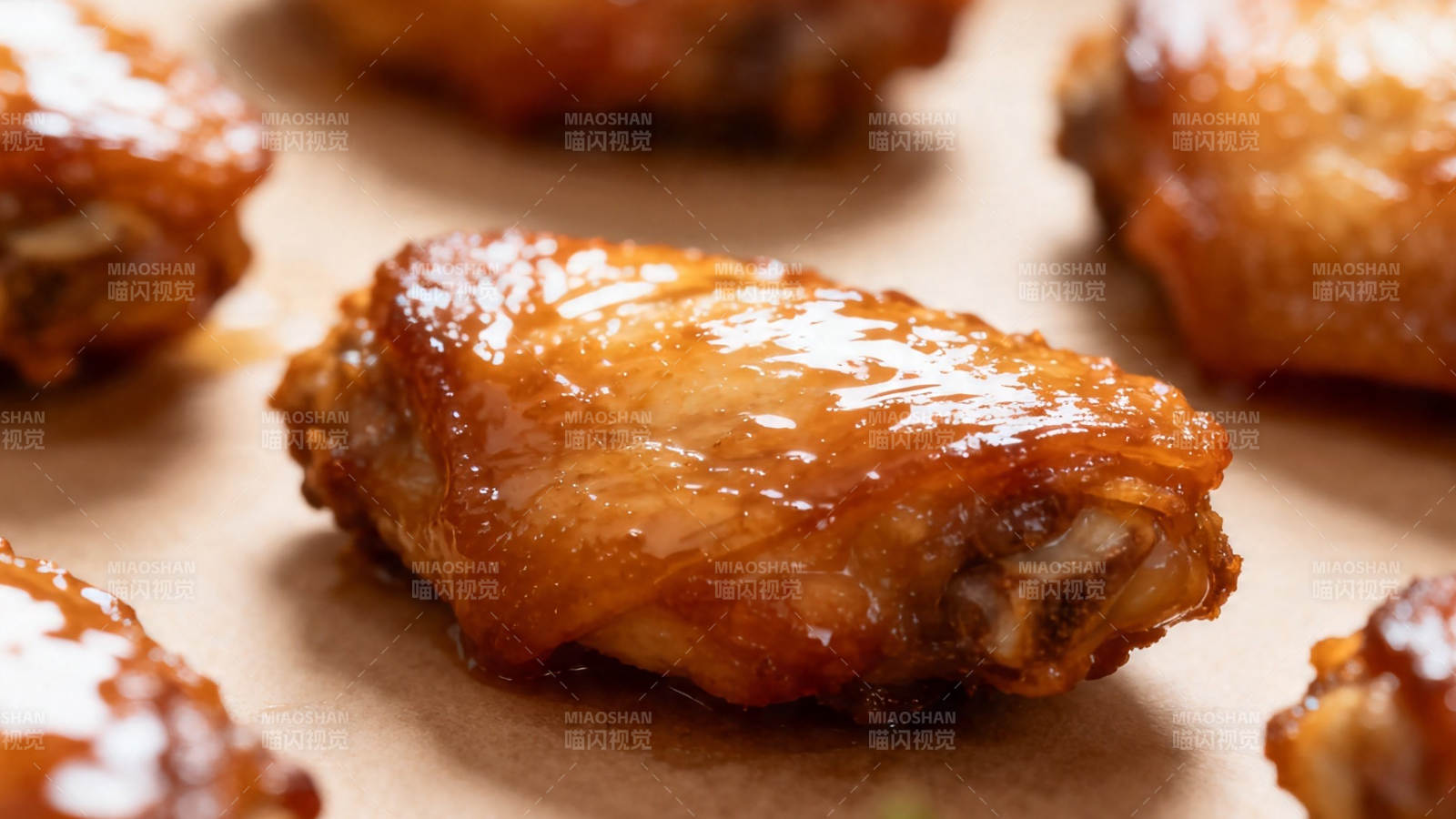 蜜汁鸡翅 香嫩诱人图片