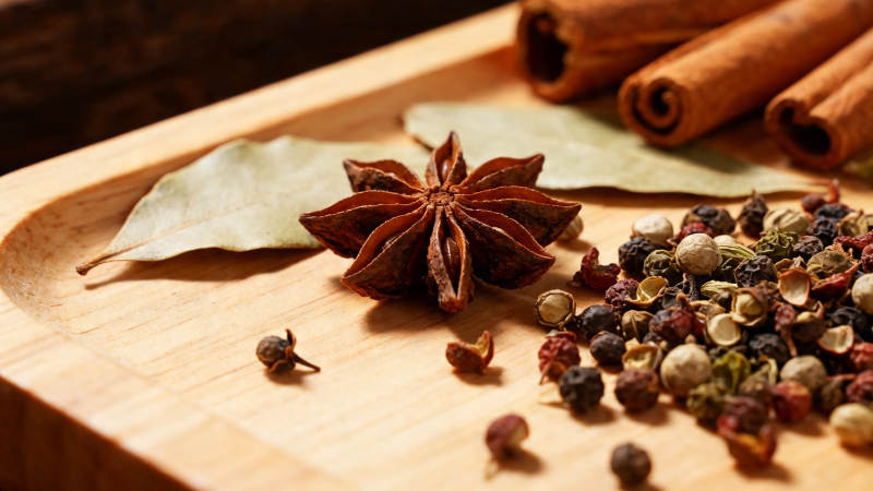 香料荟萃 八角桂皮花椒等图片