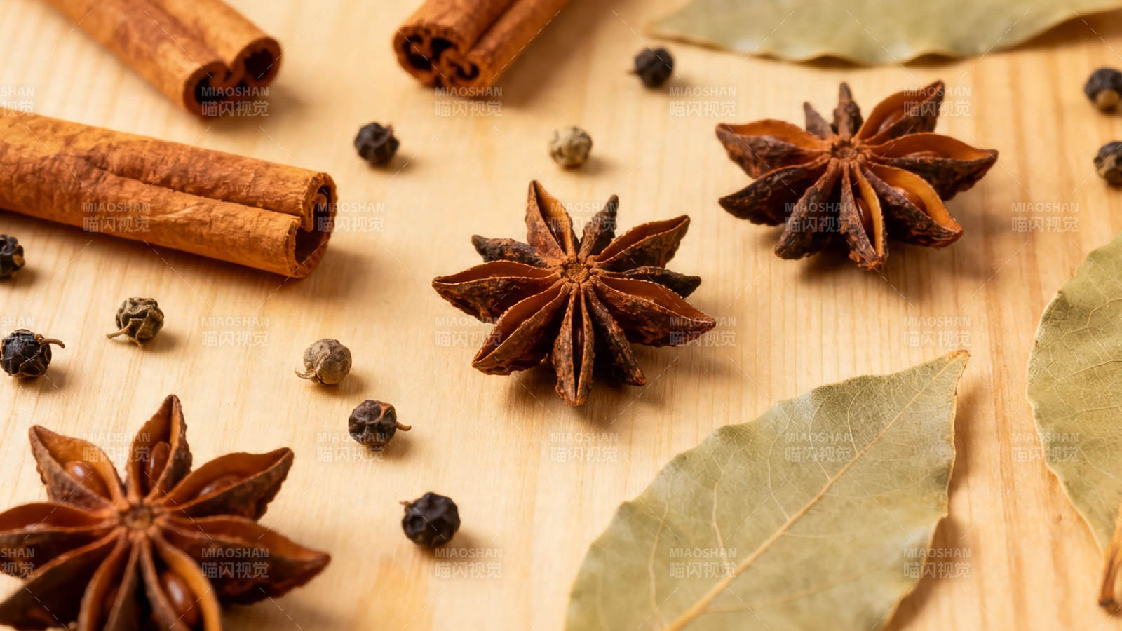 香料组合 八角桂皮香叶图片