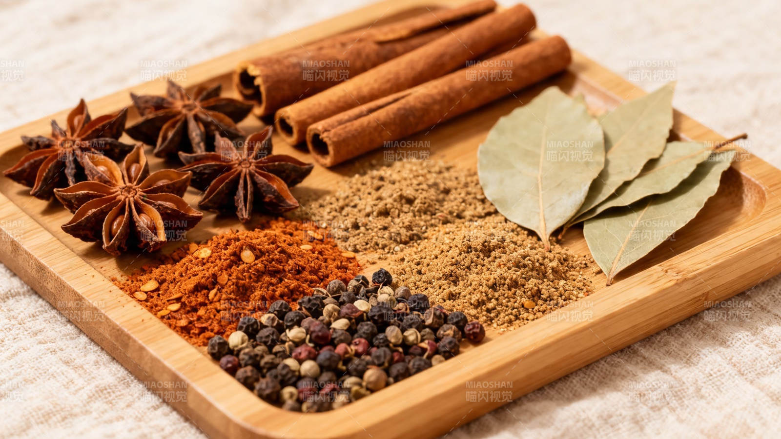 香料拼盘 八角桂皮香叶胡椒图片